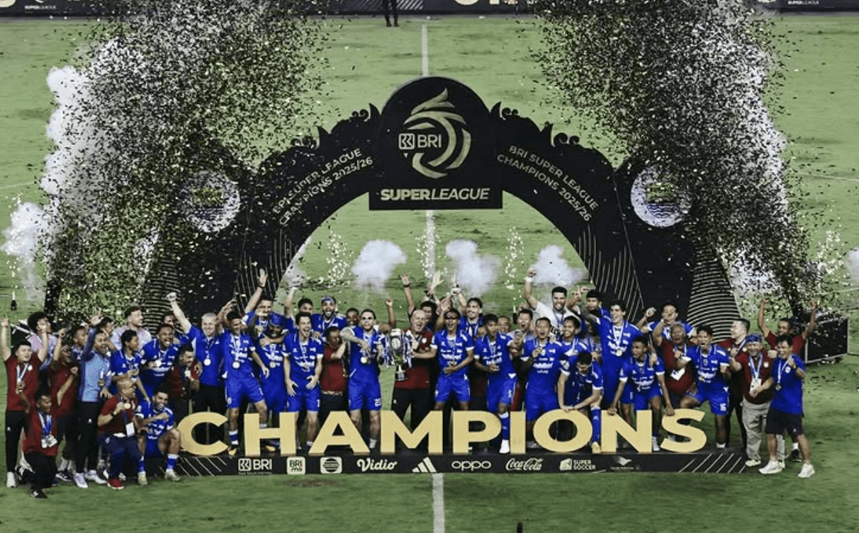 Imbang 0-0 vs Persijap, Persib Bandung Cetak Sejarah Hattrick Juara Super League 2025/2026