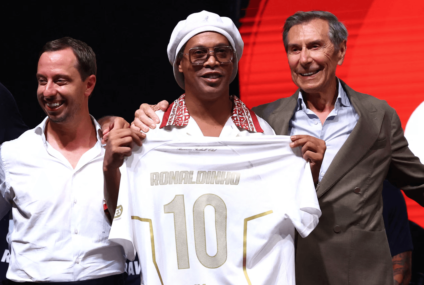 Ronaldinho Comeback di Usia 46 Tahun bersama Ravenna, Targetnya Satu Gol Terakhir