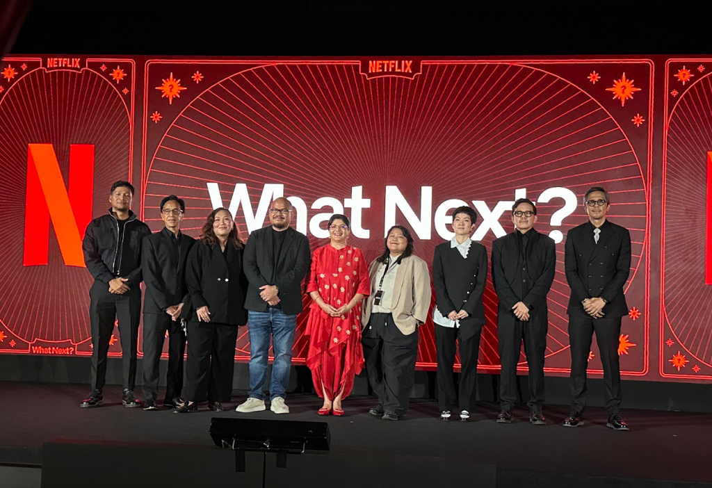 Malobika Banerji dan tim filmmakers Netflix. Via VOLIX
